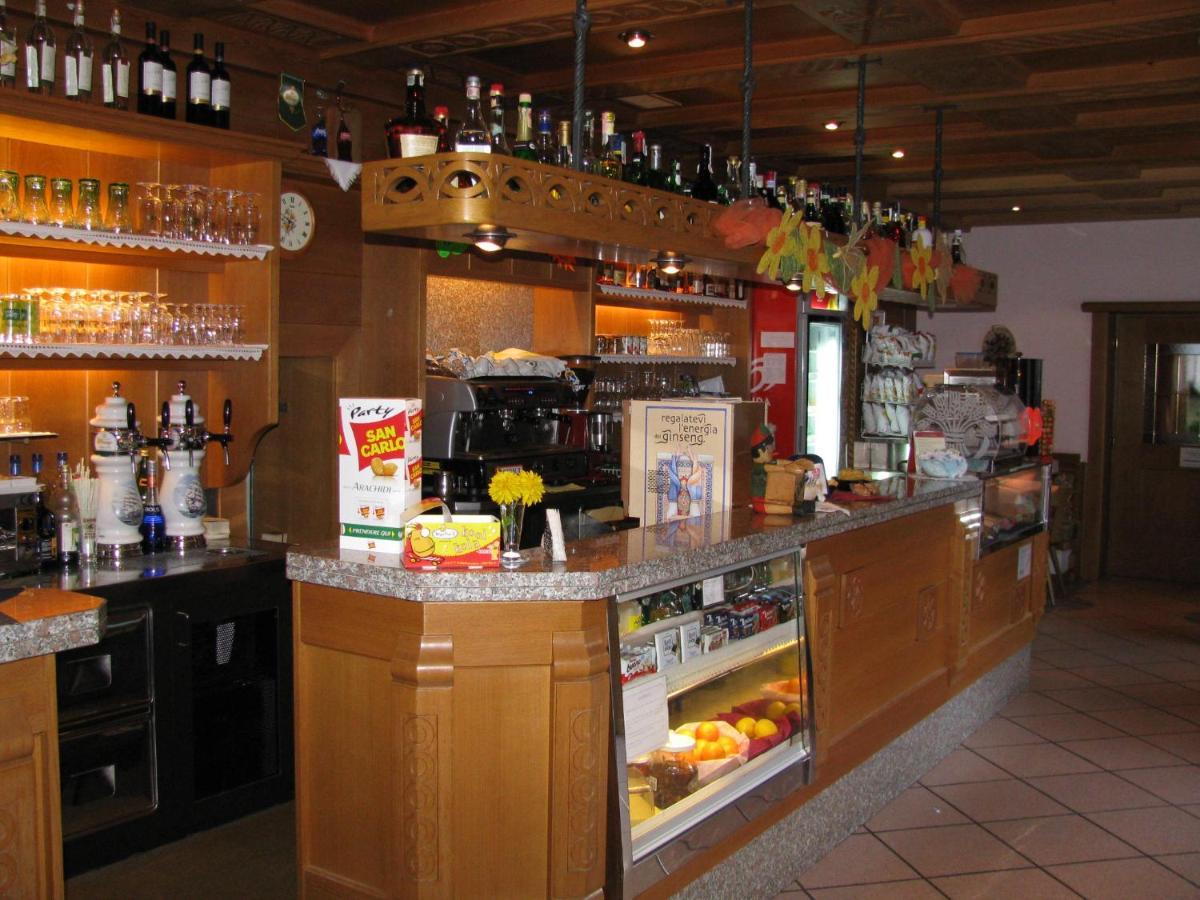 Hotel Ladina Campitello di Fassa Dış mekan fotoğraf