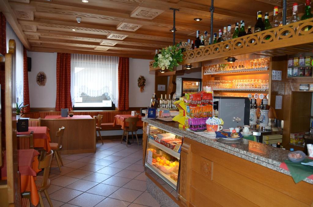 Hotel Ladina Campitello di Fassa Dış mekan fotoğraf